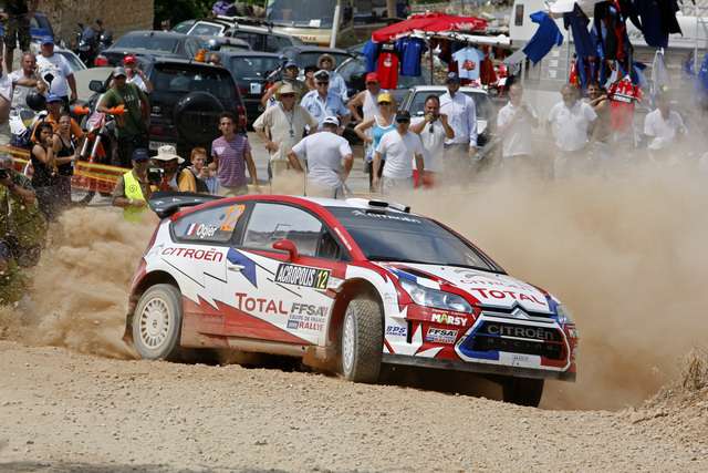 Loeb saklandı, Ogier kazandı.