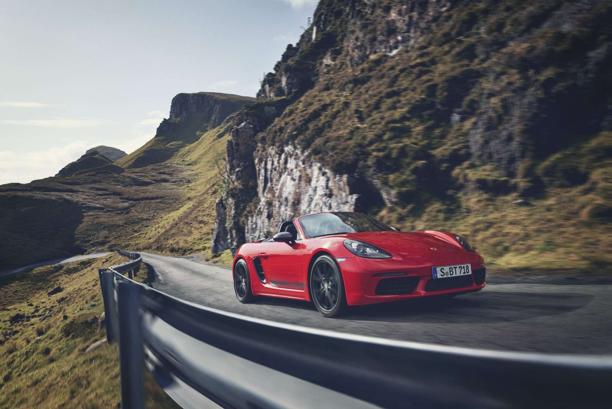 Porsche 718 ailesinin en saf hali: 718 T serisi