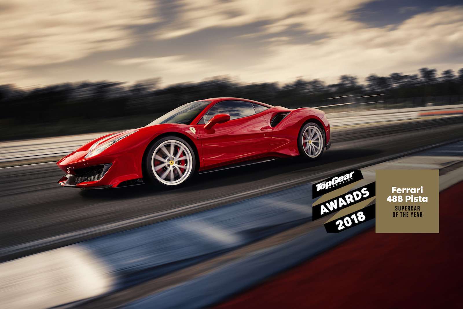 “Yılın Süper Otomobili” Ferrari 488 Pista
