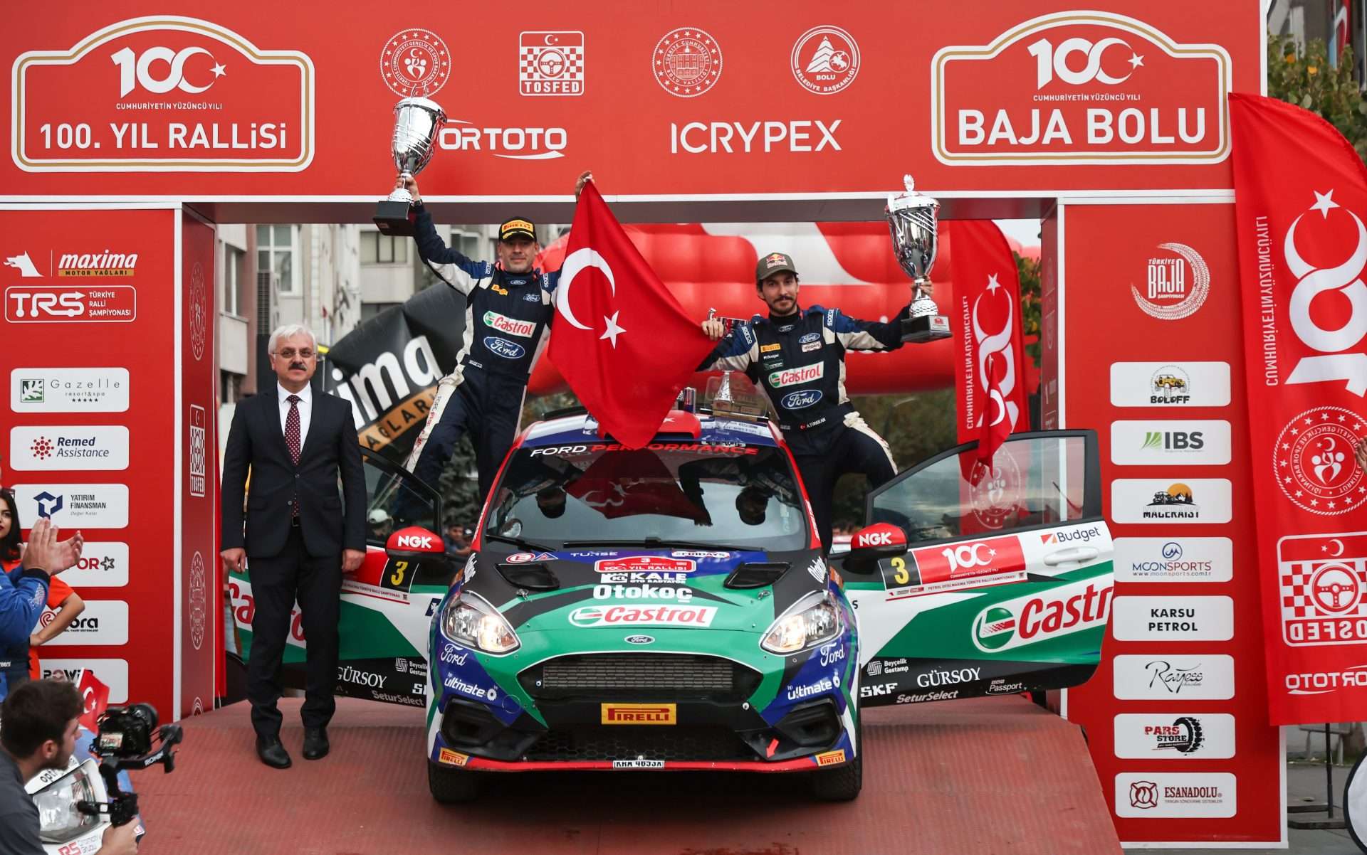 100. Yıl Rallisi’nde Zafer Ali Türkkan ve Burak Erdener’in