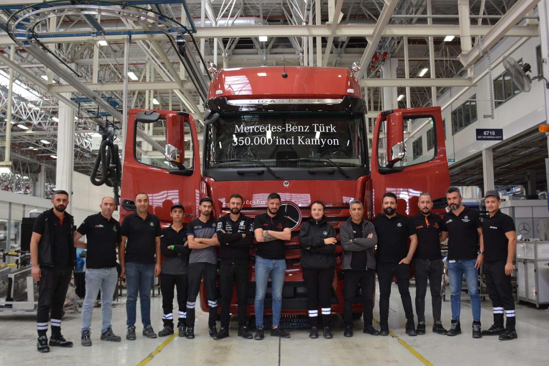 Mercedes-Benz Türk Aksaray Fabrikası’ndan 350 Bininci Kamyon