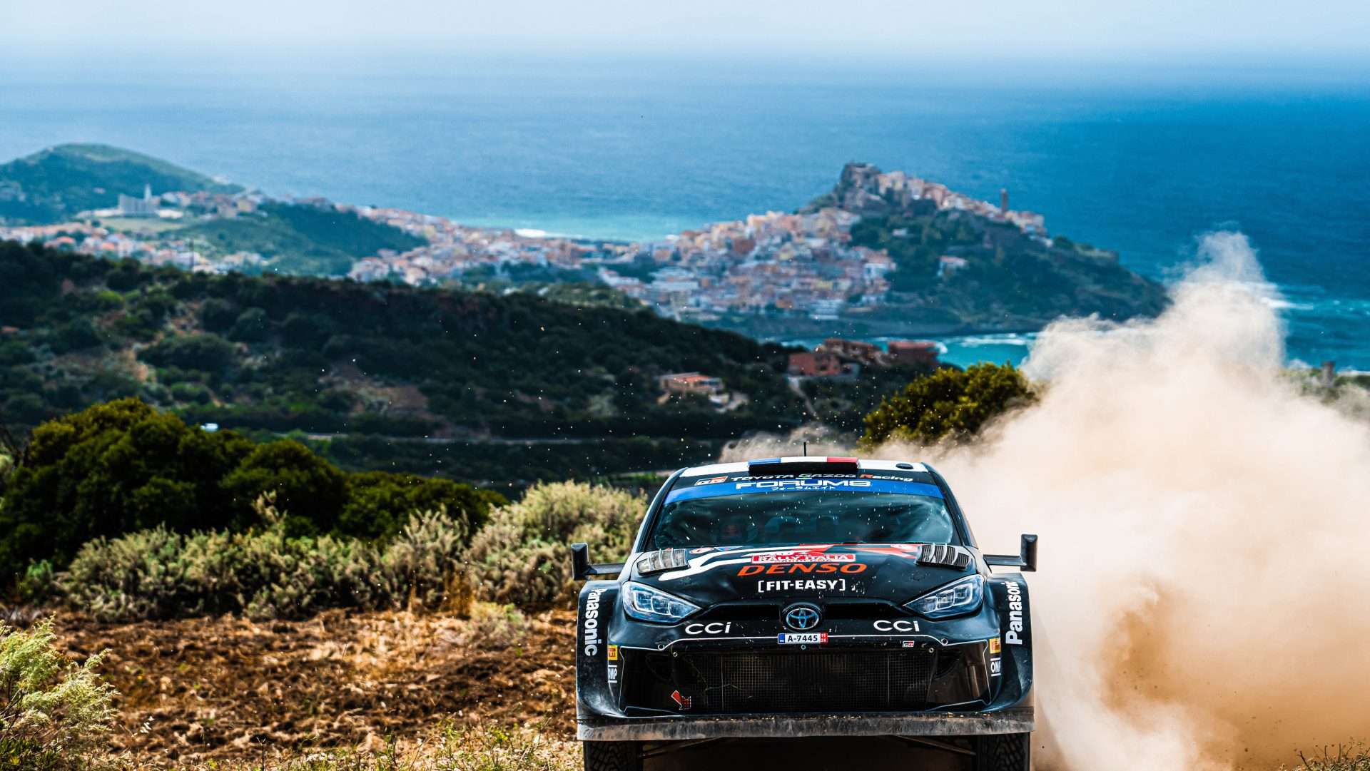 Ogier, İtalya’da İkinci Günün Ardından Tänak’ı Geride Bıraktı