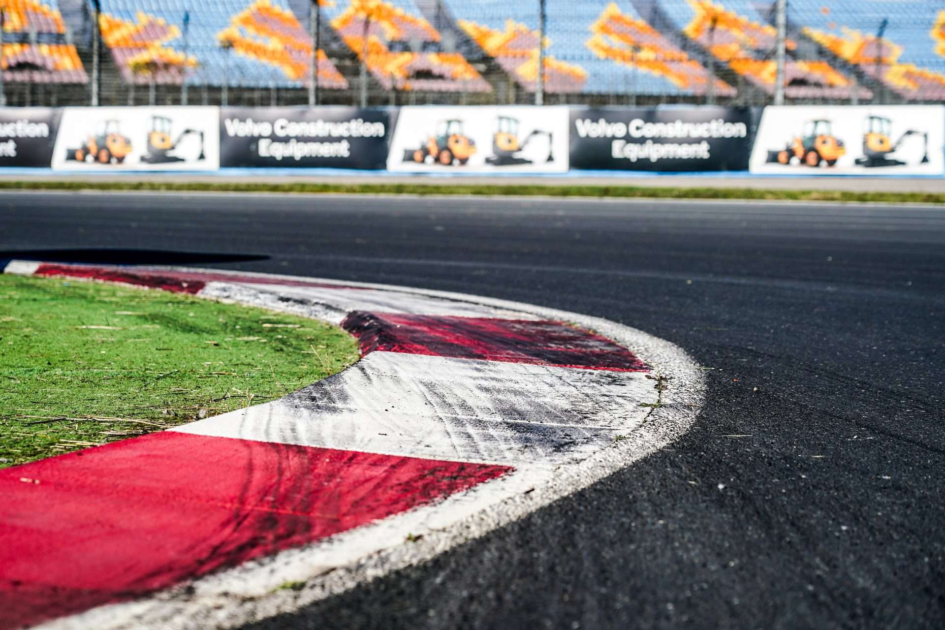 FIA, Dünya Rallikros Şampiyonası İçin Acil Çıkış Arıyor