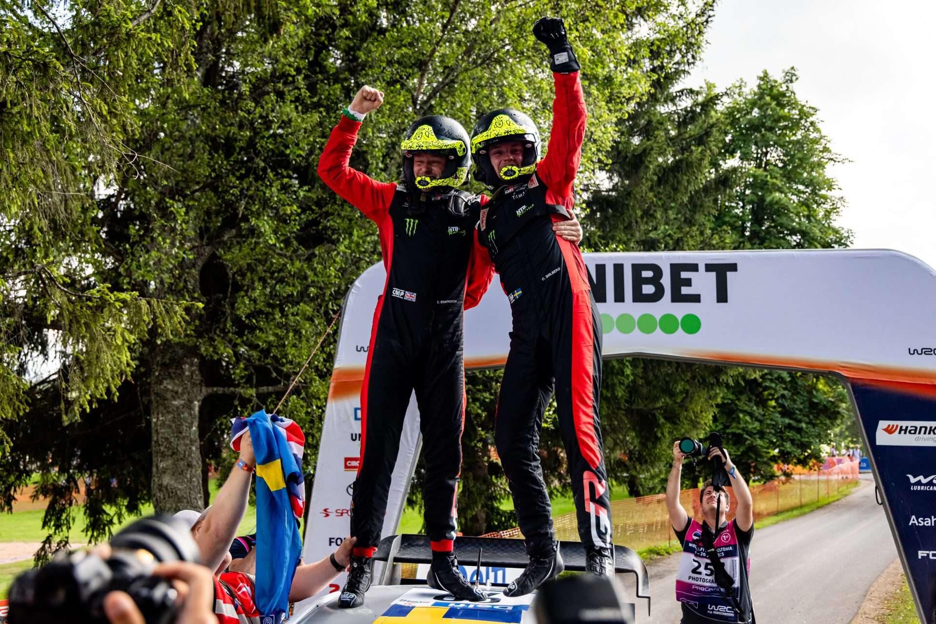 Oliver Solberg Koltuğu Kaptı