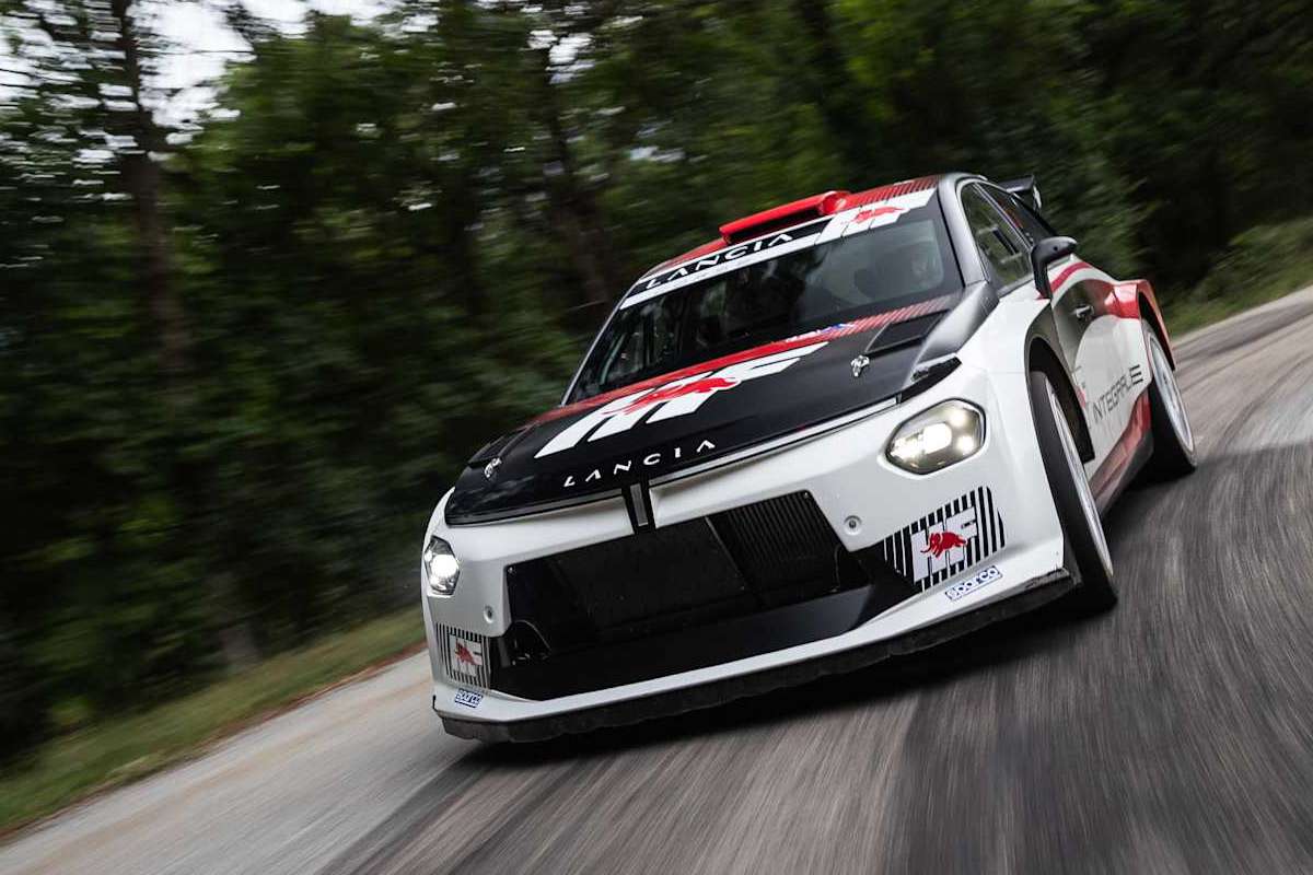 Lancia Ypsilon Rally2 HF Integrale: Efsanenin Geri Dönüşü