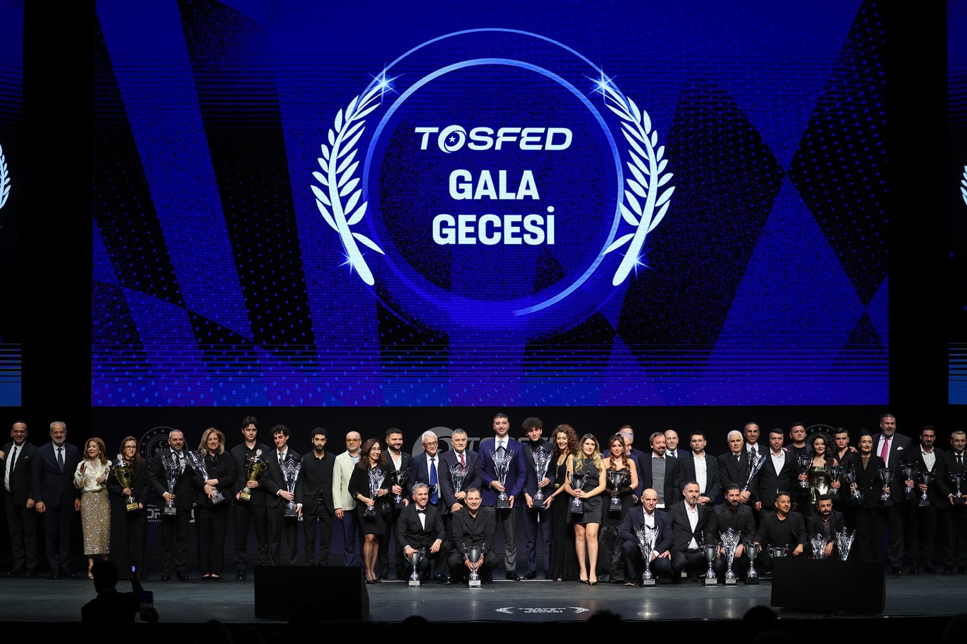 TOSFED 2025 Sezonu Gala Gecesi Zorlu PSM’de Düzenlendi