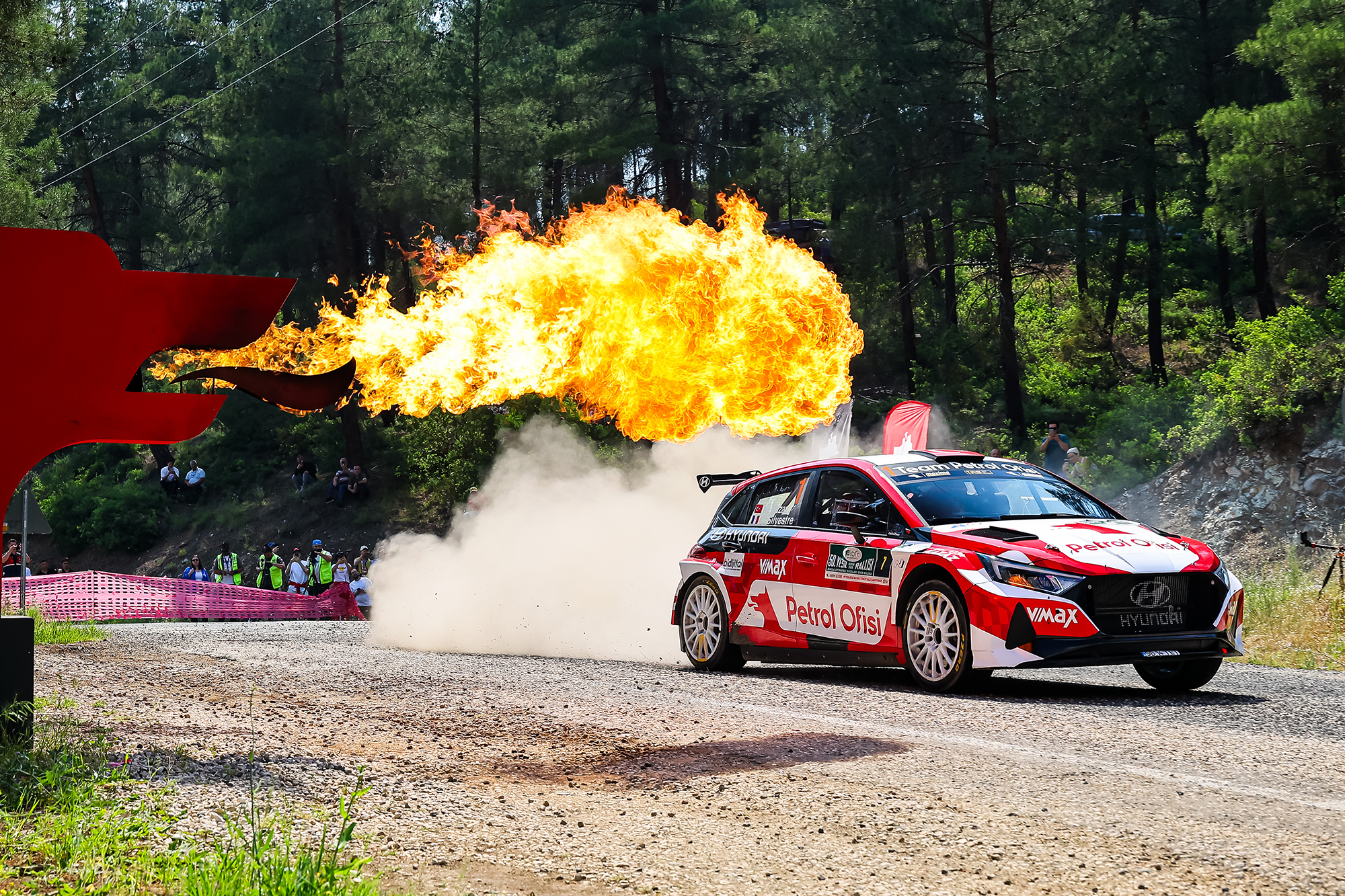 Yeşil Bursa Rallisi’nde Zafer Kerem Kazaz-Corentin Silvestre’nin
