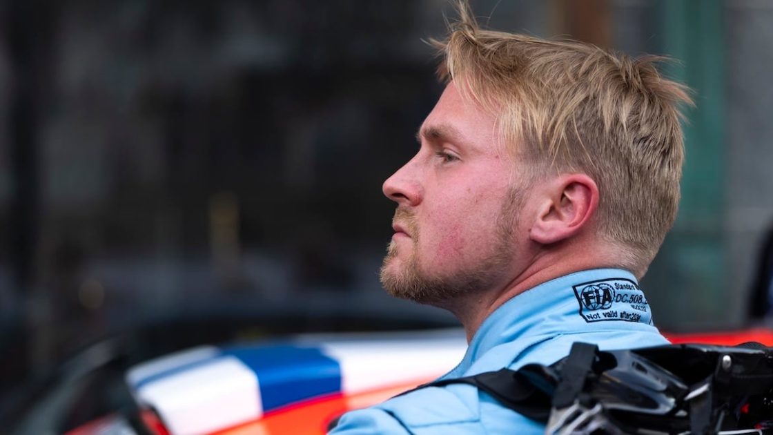 Esapekka Lappi Hyundai aracıyla yarışıyor.