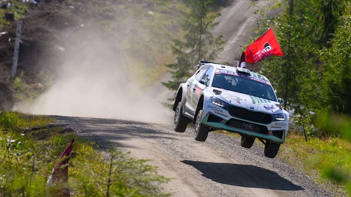 Robert Virves Paraguay rallisinde lider konumda